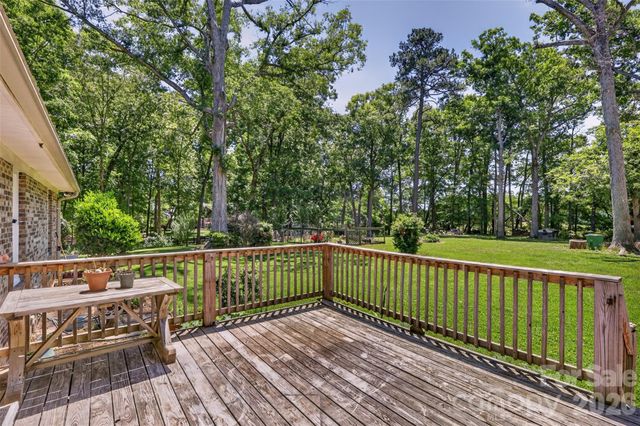 9807 Black Road, Midland, NC 28107