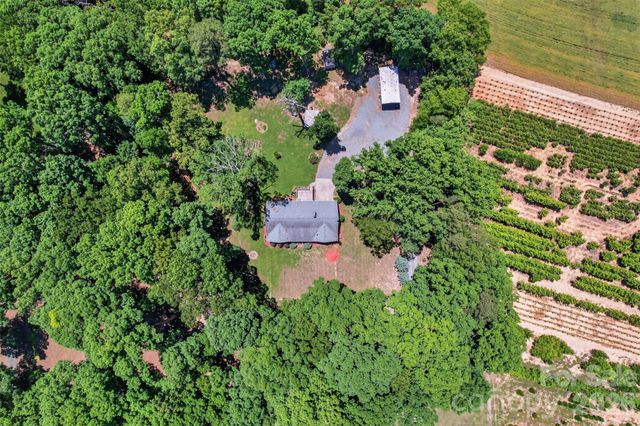 9807 Black Road, Midland, NC 28107
