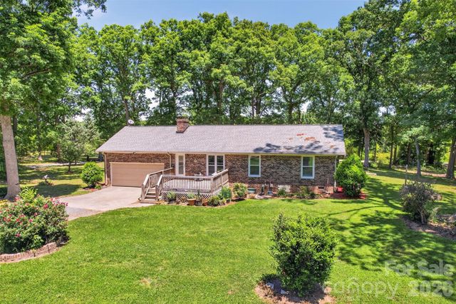 9807 Black Road, Midland, NC 28107