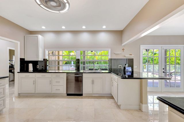 3202 SW Holly Lane, Palm City, FL 34990