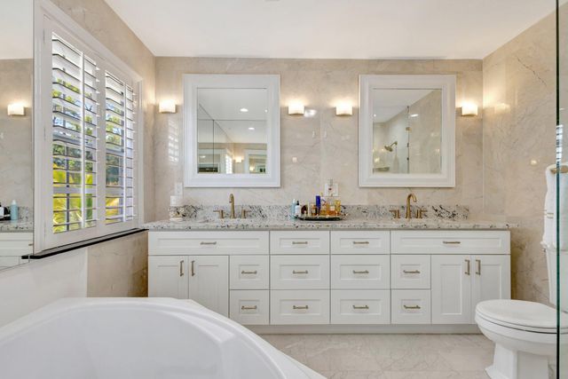 3202 SW Holly Lane, Palm City, FL 34990