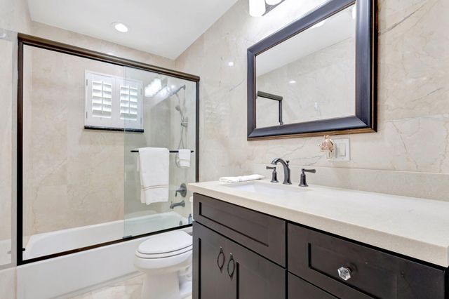 3202 SW Holly Lane, Palm City, FL 34990