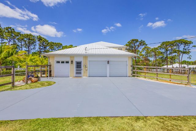 3202 SW Holly Lane, Palm City, FL 34990