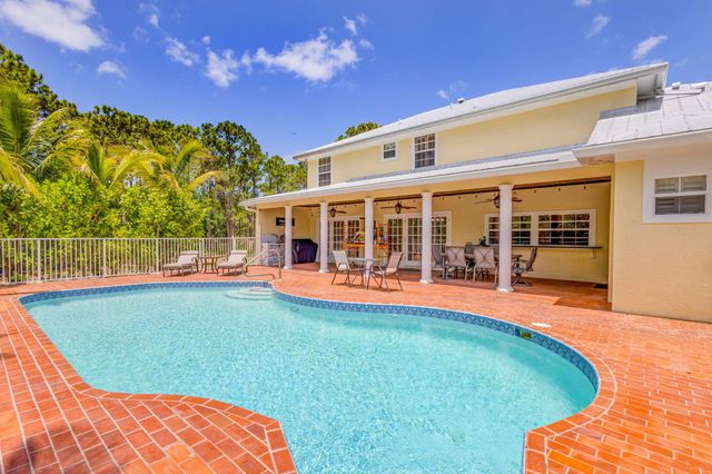 3202 SW Holly Lane, Palm City, FL 34990