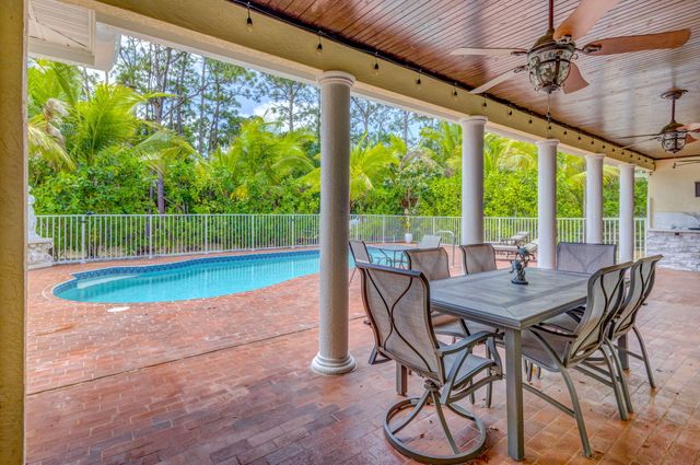 3202 SW Holly Lane, Palm City, FL 34990