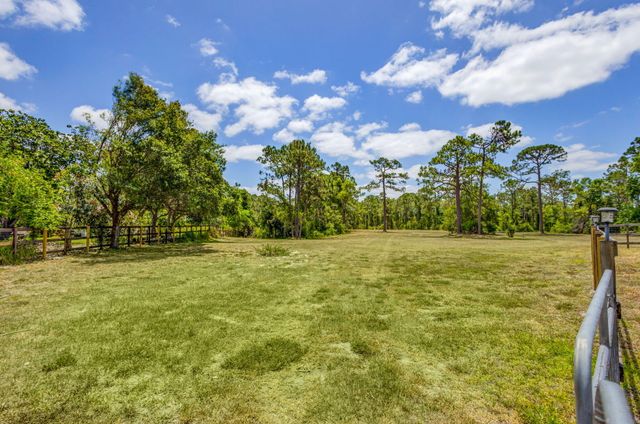 3202 SW Holly Lane, Palm City, FL 34990