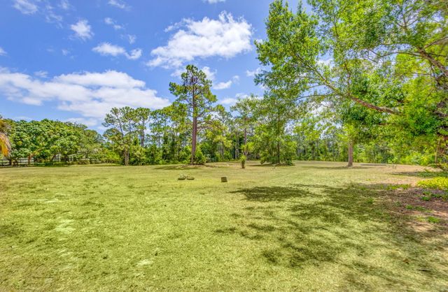 3202 SW Holly Lane, Palm City, FL 34990