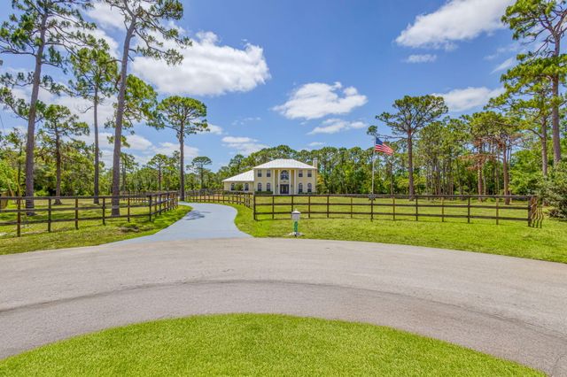 3202 SW Holly Lane, Palm City, FL 34990