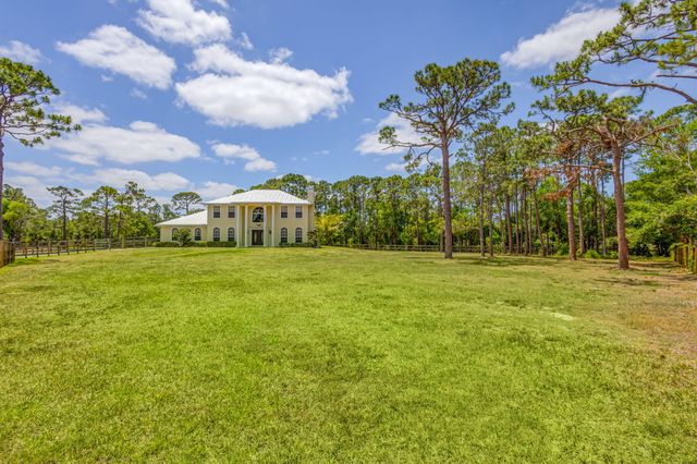 3202 SW Holly Lane, Palm City, FL 34990