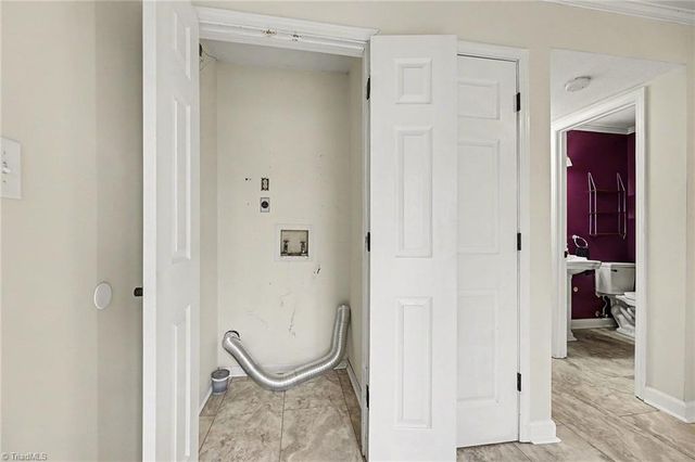 574 Brookside Court, Kernersville, NC 27284