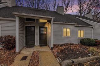 574 Brookside Court, Kernersville, NC 27284