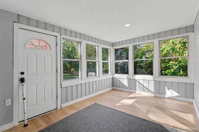 3168 Berkshire Avenue, Warren, MI 48091