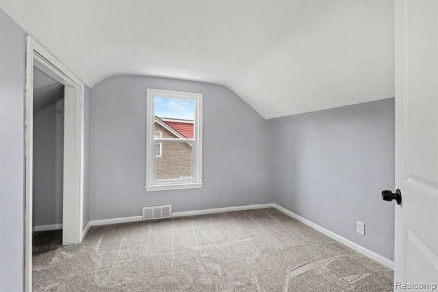 3168 Berkshire Avenue, Warren, MI 48091