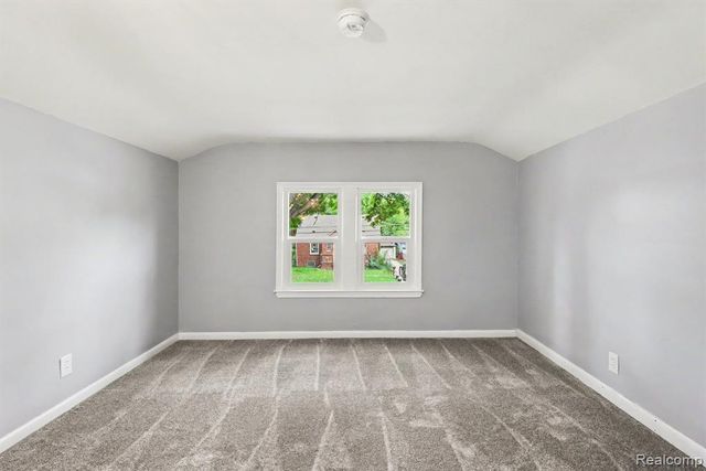 3168 Berkshire Avenue, Warren, MI 48091
