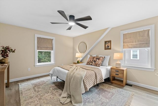 19 W Sigourney St, Lynn, MA 01905