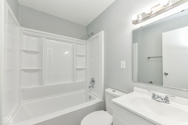 3976 Marseille Road, Indianapolis, IN 46226