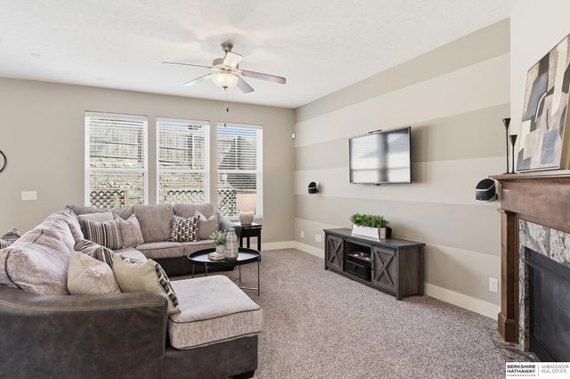 4509 S 193 Street, Omaha, NE 68135