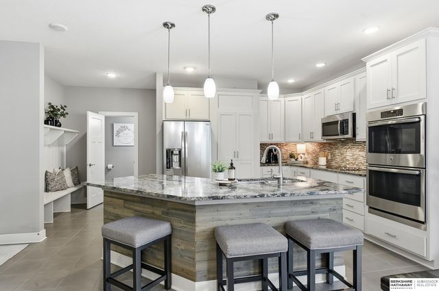 4509 S 193 Street, Omaha, NE 68135