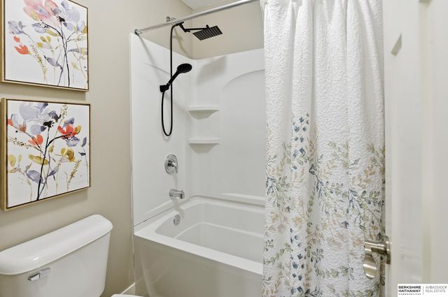 4509 S 193 Street, Omaha, NE 68135