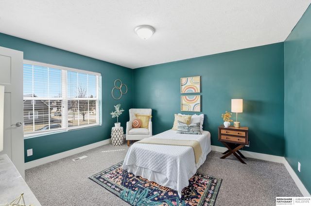 4509 S 193 Street, Omaha, NE 68135