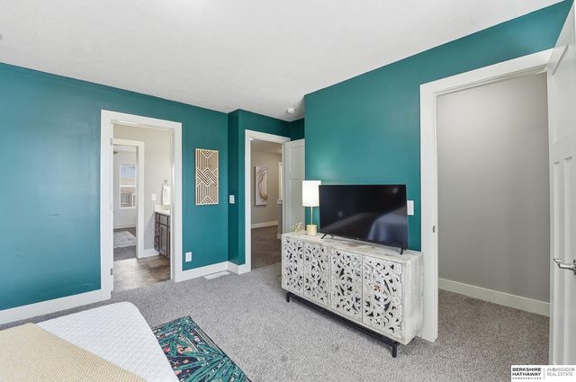 4509 S 193 Street, Omaha, NE 68135