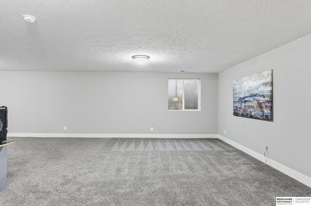 4509 S 193 Street, Omaha, NE 68135