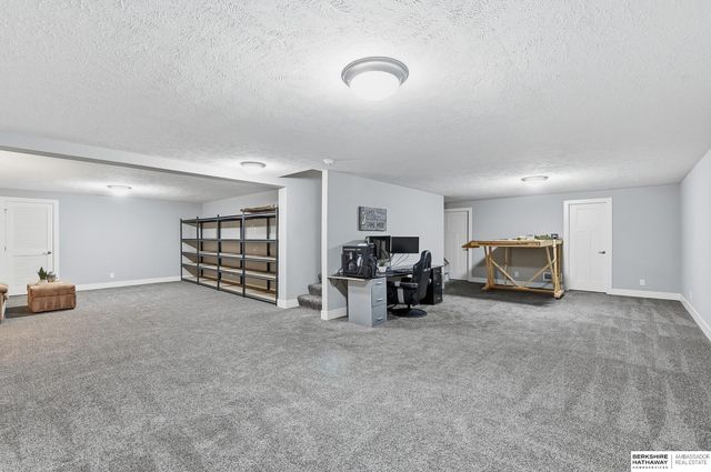 4509 S 193 Street, Omaha, NE 68135