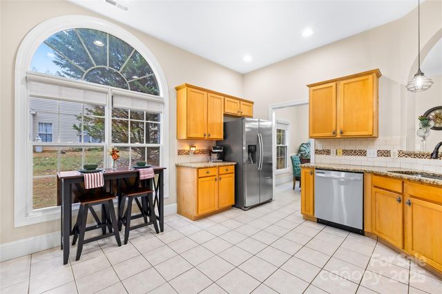 115 Springlake Drive, Troutman, NC 28166