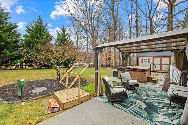 115 Springlake Drive, Troutman, NC 28166