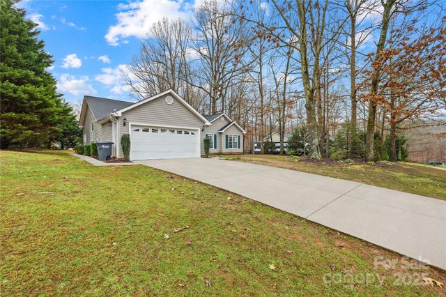 115 Springlake Drive, Troutman, NC 28166
