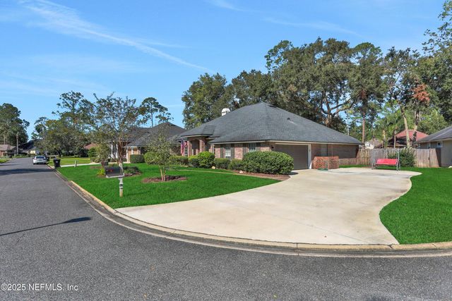 1685 PINECREST Drive, Fleming Island, FL 32003