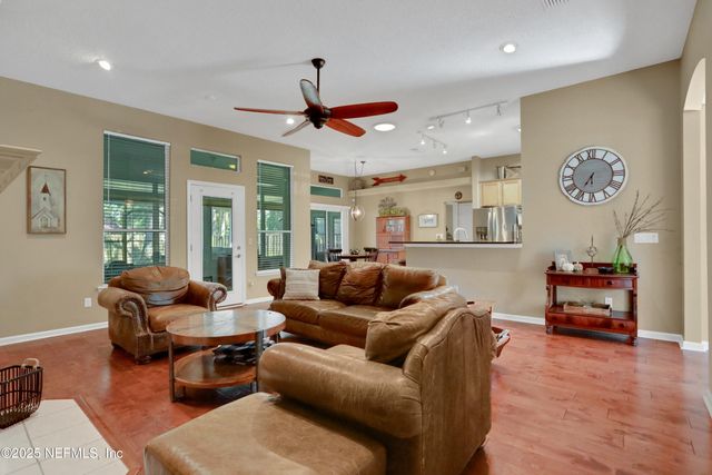 1685 PINECREST Drive, Fleming Island, FL 32003