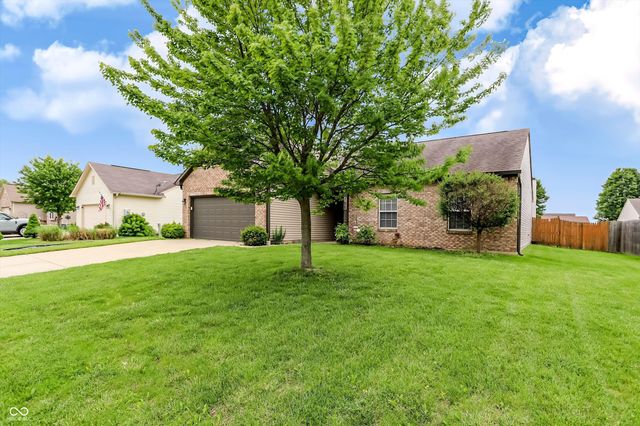 755 Booneway Lane, Bargersville, IN 46106