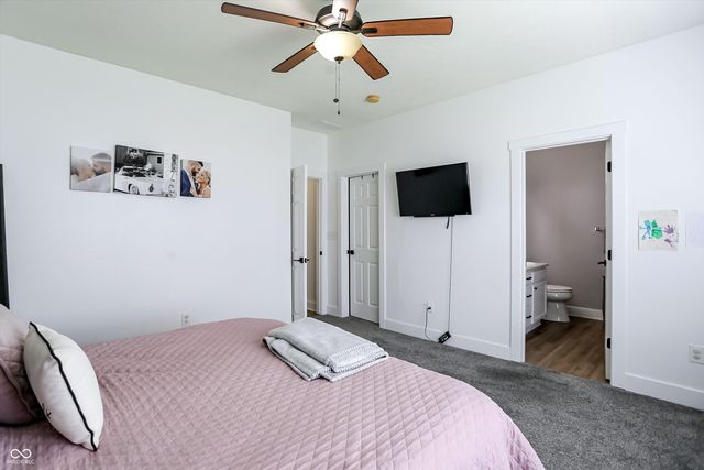 755 Booneway Lane, Bargersville, IN 46106
