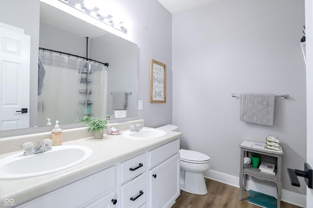 755 Booneway Lane, Bargersville, IN 46106