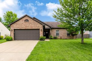 755 Booneway Lane, Bargersville, IN 46106