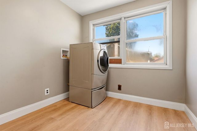 19 Tyndale Avenue, Monroe, NJ 08831