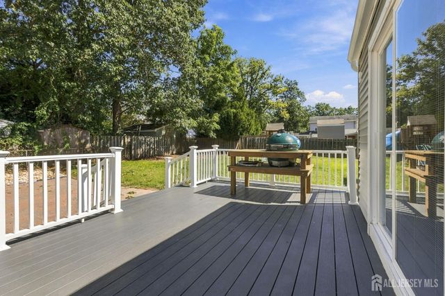 19 Tyndale Avenue, Monroe, NJ 08831