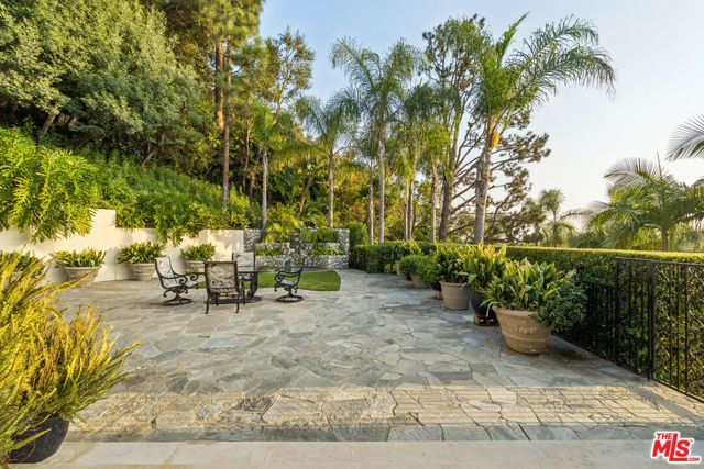 10825 Chalon Road, Los Angeles, CA 90077