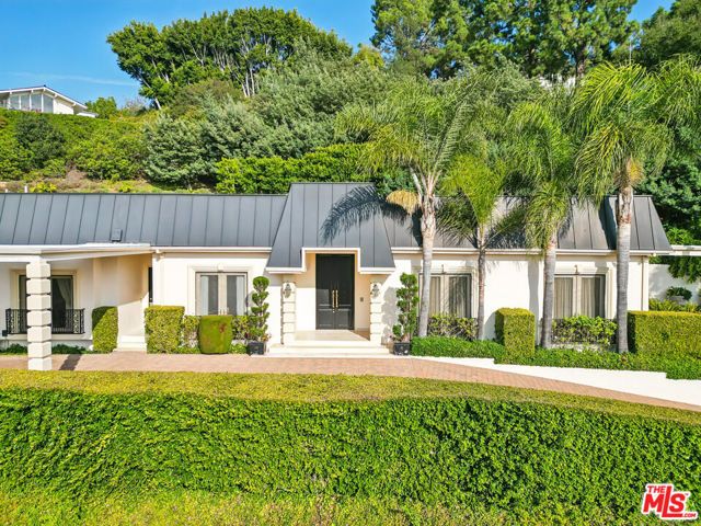 10825 Chalon Road, Los Angeles, CA 90077