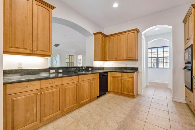 359 Chambord Terrace, Palm Beach Gardens, FL 33410