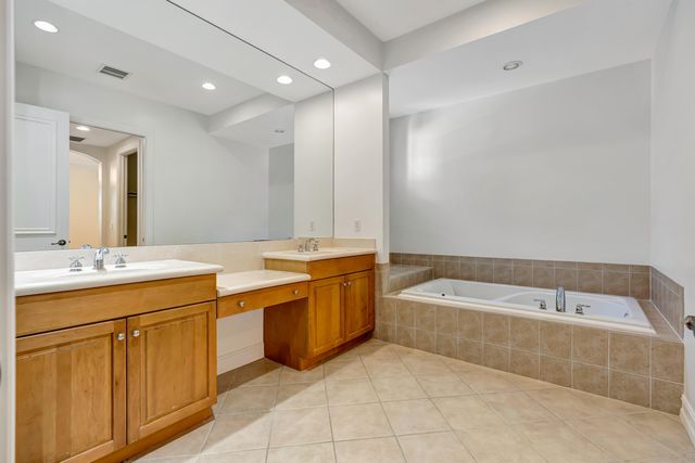 359 Chambord Terrace, Palm Beach Gardens, FL 33410