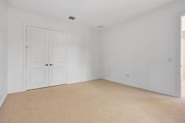 359 Chambord Terrace, Palm Beach Gardens, FL 33410