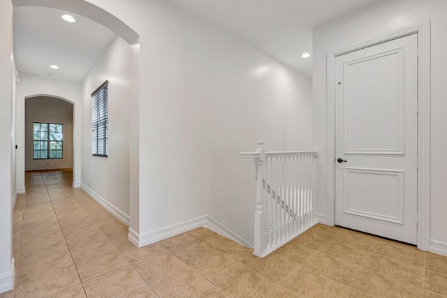 359 Chambord Terrace, Palm Beach Gardens, FL 33410