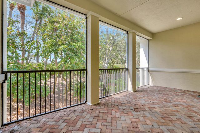 359 Chambord Terrace, Palm Beach Gardens, FL 33410