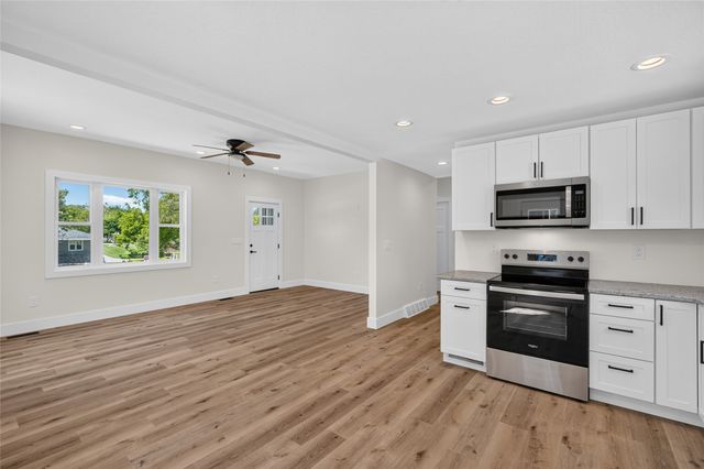 223 N Western Street, Stuart, IA 50250