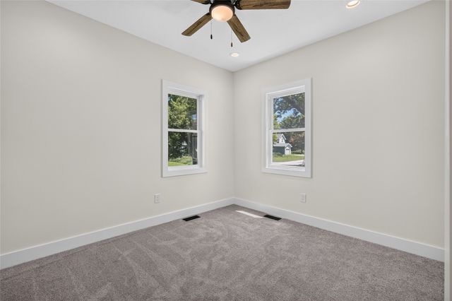 223 N Western Street, Stuart, IA 50250