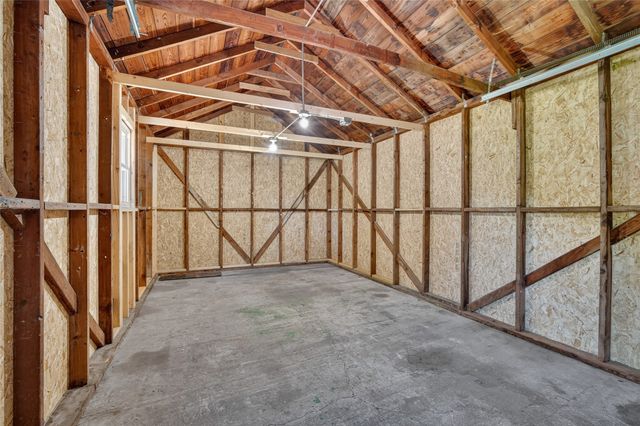 223 N Western Street, Stuart, IA 50250