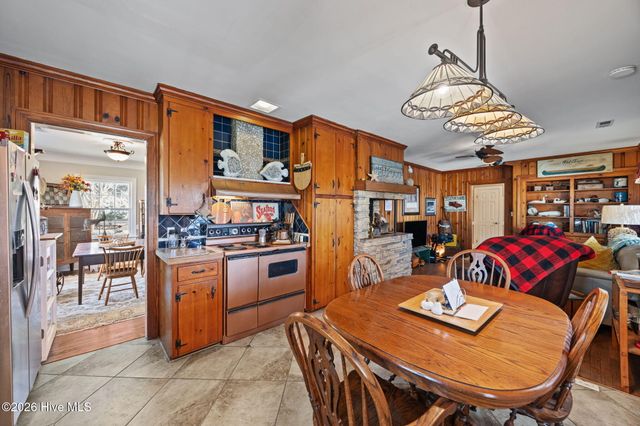 147 Honey Pod Farm Road, Washington, NC 27889