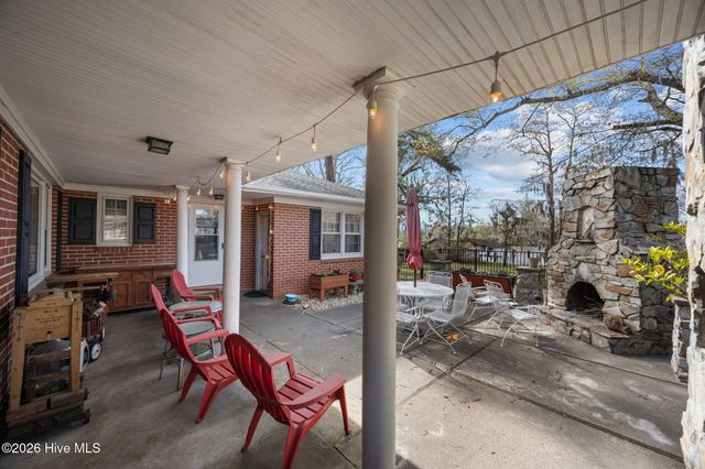 147 Honey Pod Farm Road, Washington, NC 27889